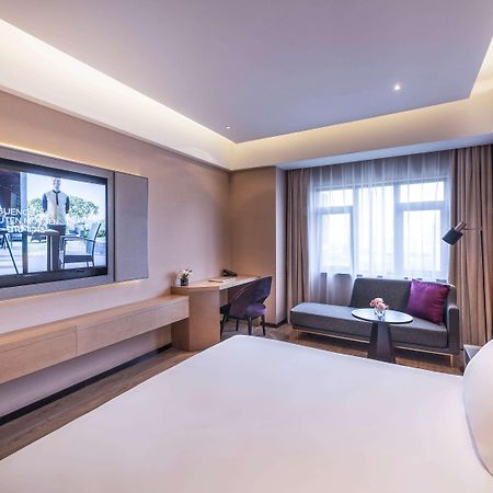 โรงแรมเมอร์เคียว เซี่ยงไฮ้ หงเฉียว จิวถิง เทียนตี้ Minhang ภายนอก รูปภาพ